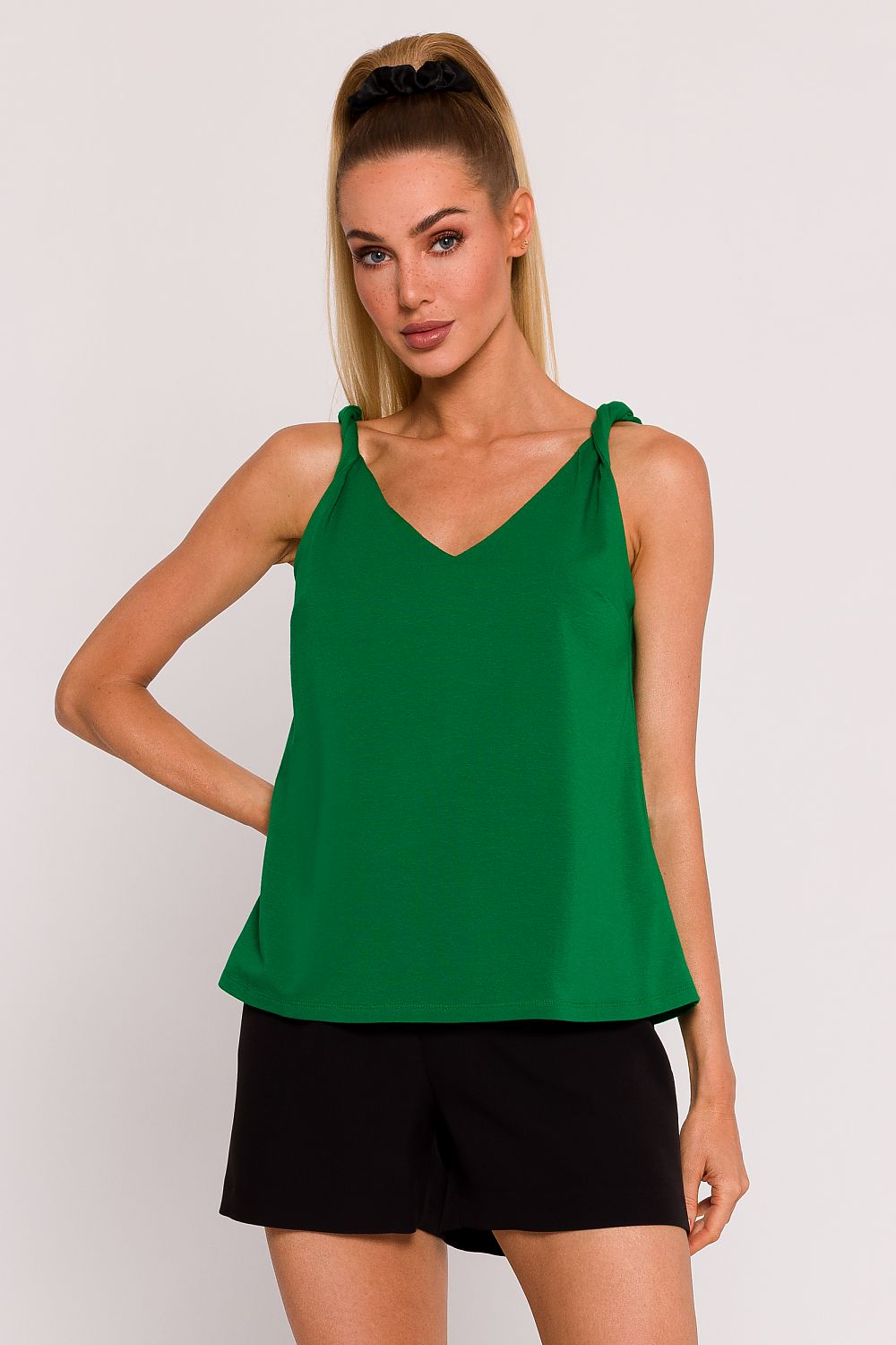 blouse model 193545 Moe