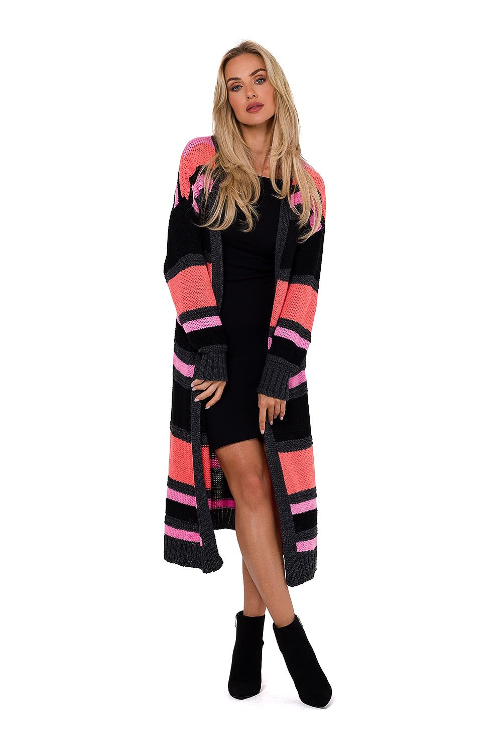 cardigan model 184661 Moe