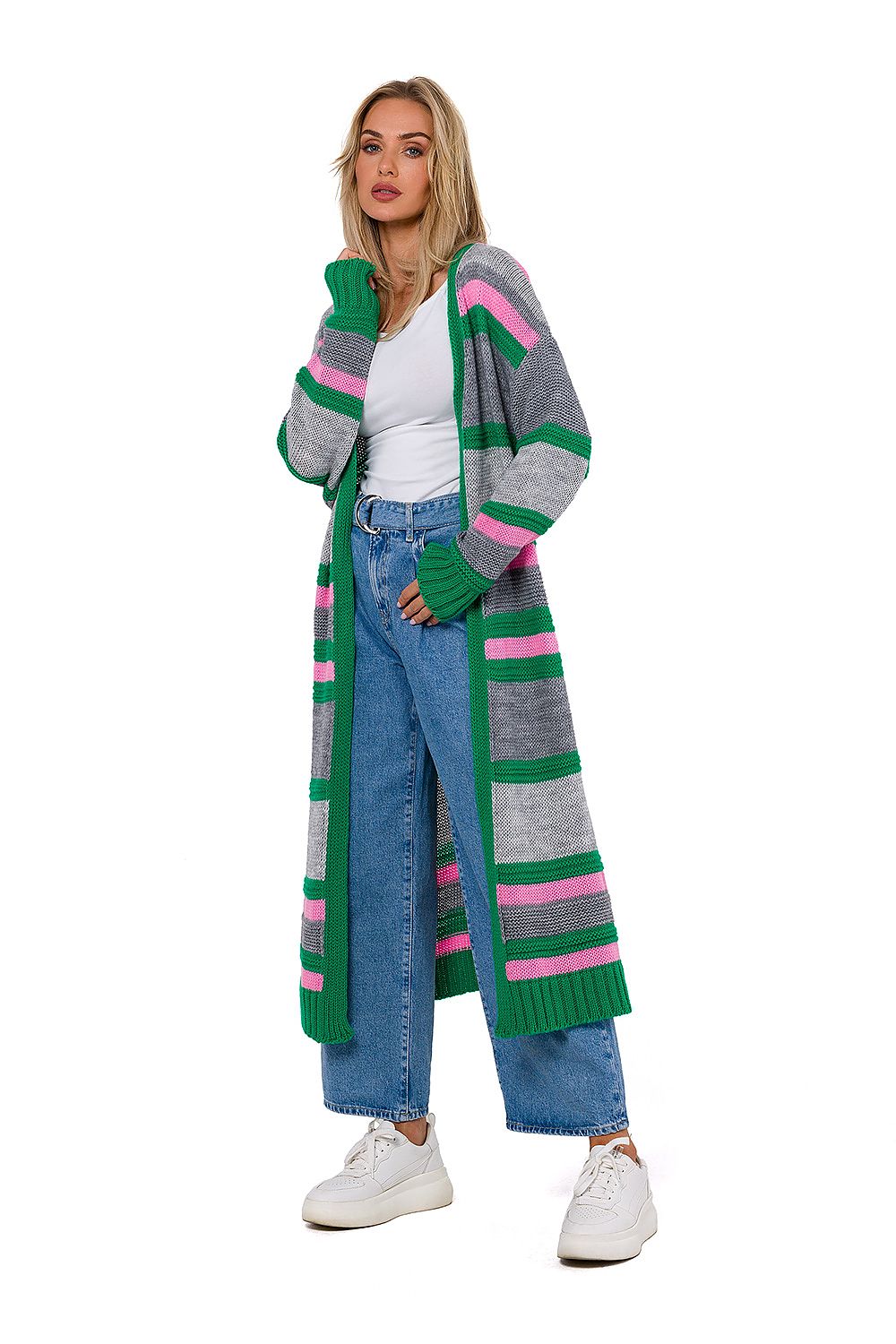 cardigan model 184675 Moe
