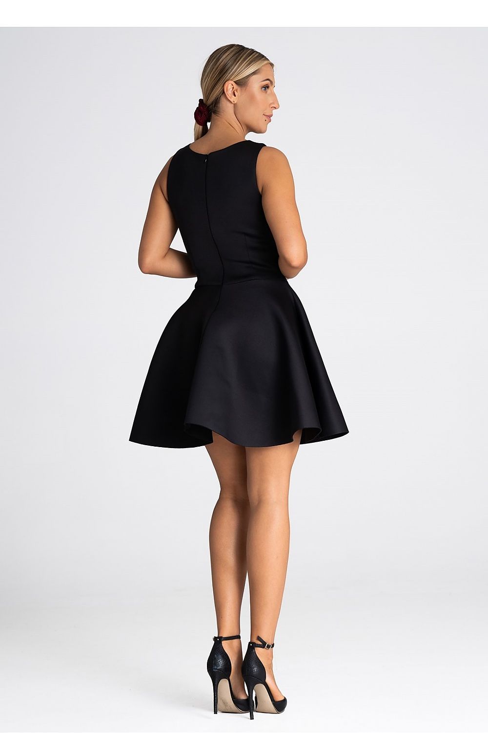  Formele jurk model 190926 Figl 